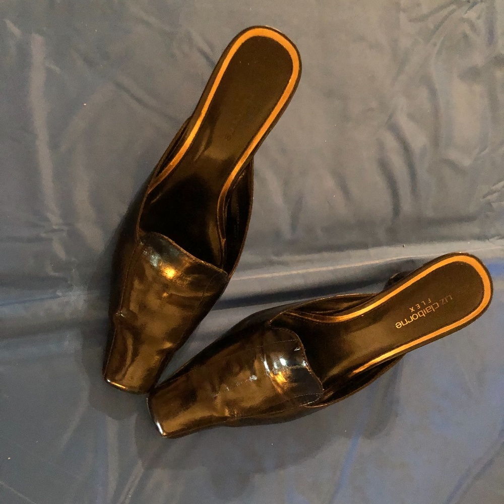 Liz Claiborne black mule